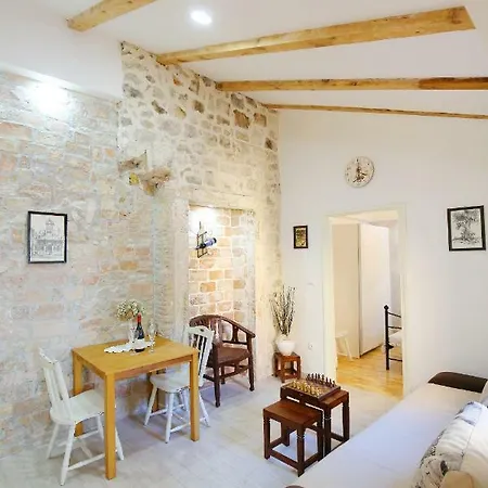 Grisogono Apartment